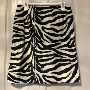 EUC Focus 2000 by Charles Glueck zebra print skirt. Size 12. Super edgy and sexy
